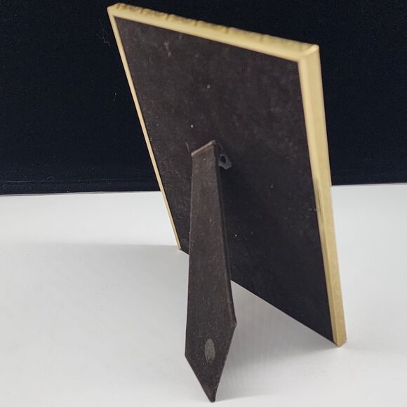 Elegant Gold Tone Metal Picture Frame With Black Velvet Back Easel Style 8x10 #2 - Picture 5 of 10